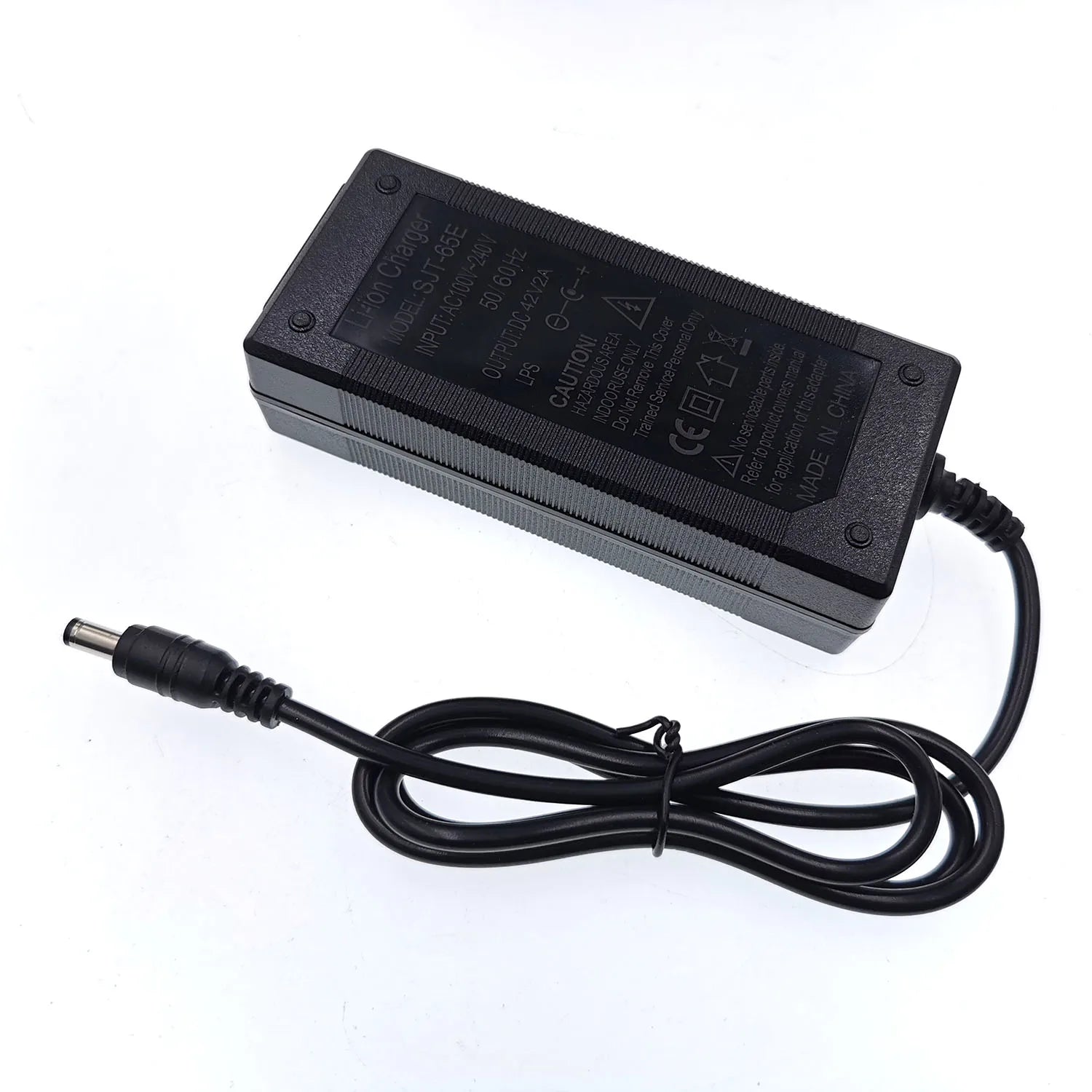 Chargeur de Batterie 36V Universel