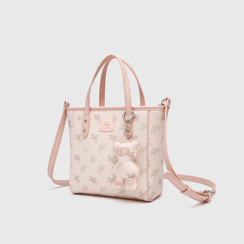[Same Style as Zhao Zhaoyi] Lulu Queen Pegasus Small Tote Bag, Crossbody Bag for College Students, Commuter Handbag