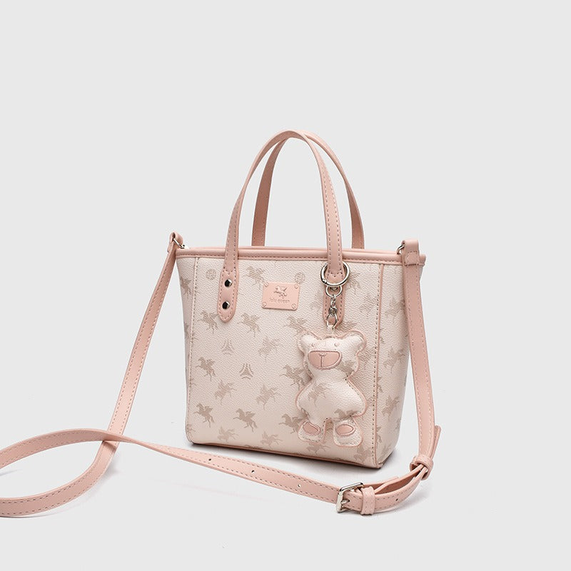 [Same Style as Zhao Zhaoyi] Lulu Queen Pegasus Small Tote Bag, Crossbody Bag for College Students, Commuter Handbag