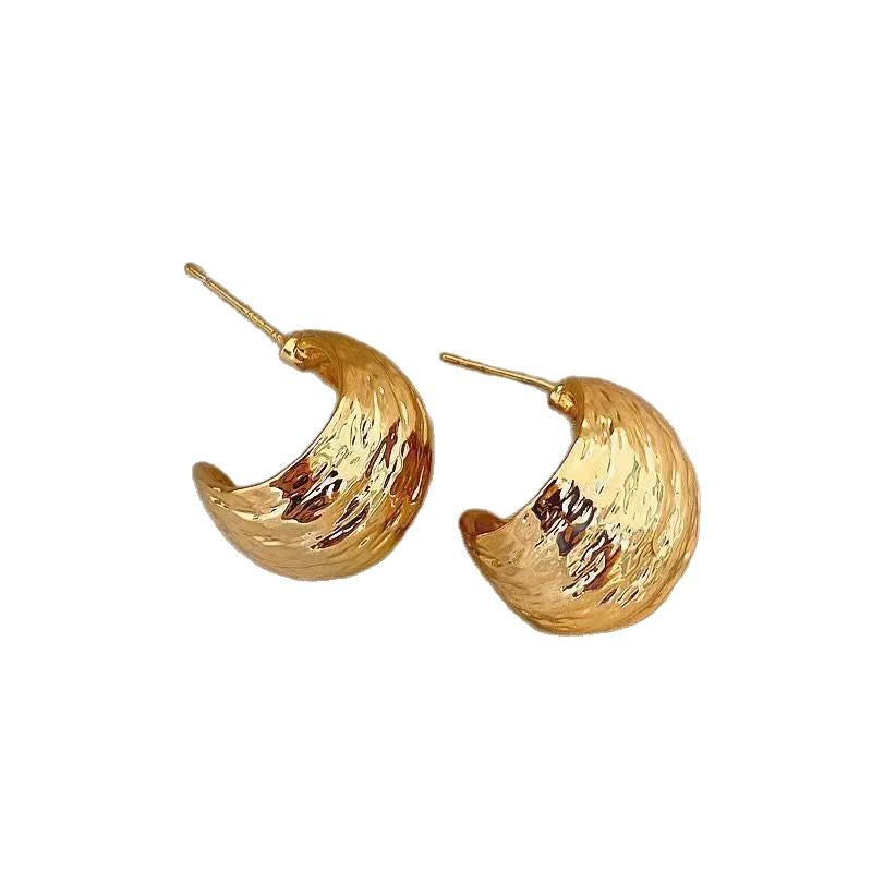 Heart-Shaped Earrings for Women, Summer Ins Niche Earrings, Fashionable Versatile Internet Celebrity Earrings, Trendy Style 2025 New Model