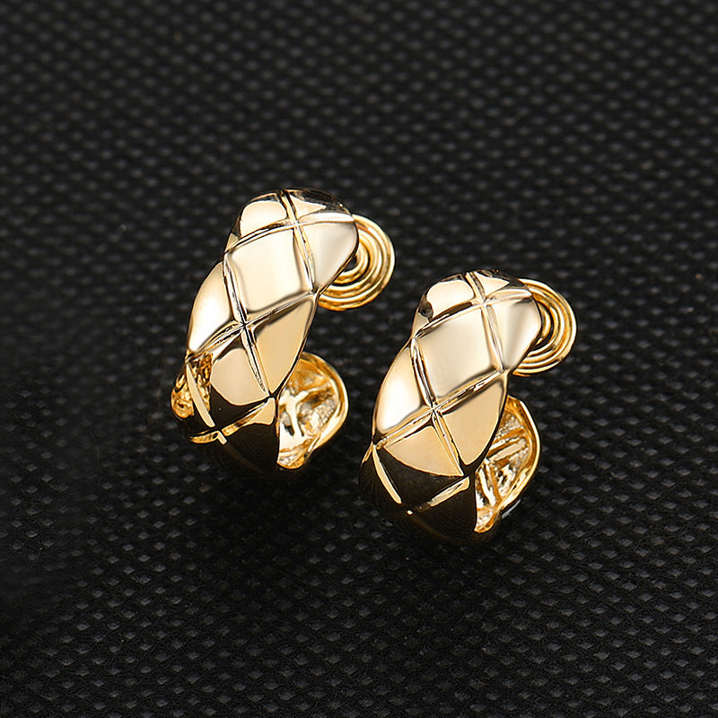 Mosquito-repellent incense plate ear clip no ear hole cold wind earrings earrings simple temperament French check earrings earrings female wholesale